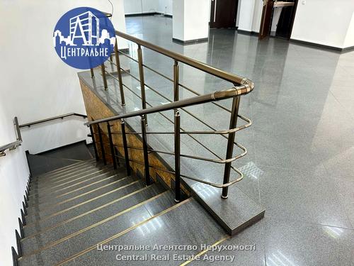 коммерческая по адресу Независимости просп., 92