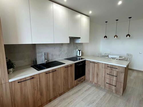 квартира за адресою Залізнична вул., 23