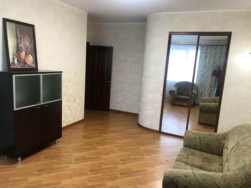 квартира за адресою Київ, Юрія Шумського вул., 1