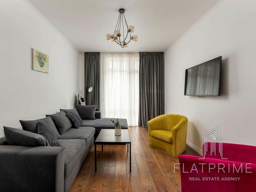 квартира за адресою Дегтярна вул., 7