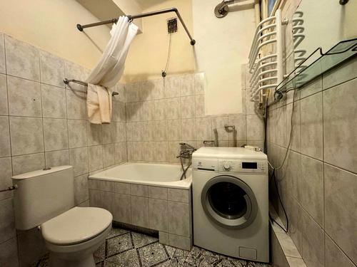 квартира за адресою Остапа Луцького вул., 20