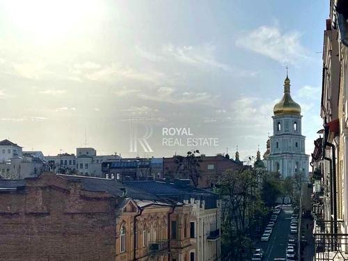 квартира за адресою Софіївська вул., 12