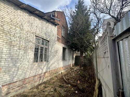 будинок за адресою Мостова вул.