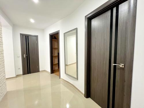 квартира за адресою Крайна вул., 1А