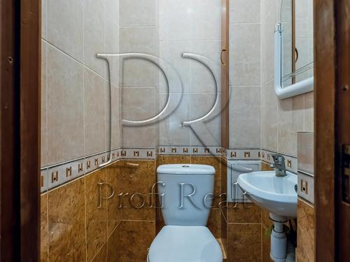квартира за адресою Академіка Глушкова просп., 45