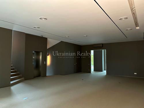 коммерческая по адресу Новоселицкая ул., 7
