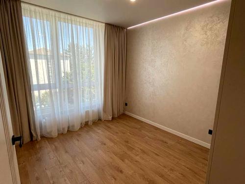 квартира за адресою Флотська вул., 10Б