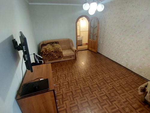 квартира за адресою Новобузька вул., 120