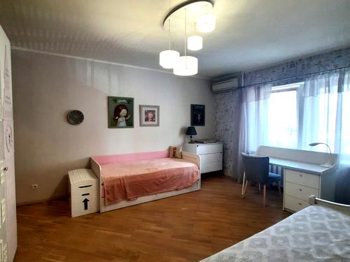 квартира за адресою Володимира Івасюка просп. (Героїв Сталінграду), 22