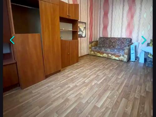 квартира за адресою Павла Чубинського вул., 4
