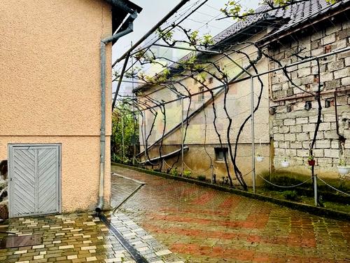 дом по адресу с. Баранинцы, Молодіжна ул., 7