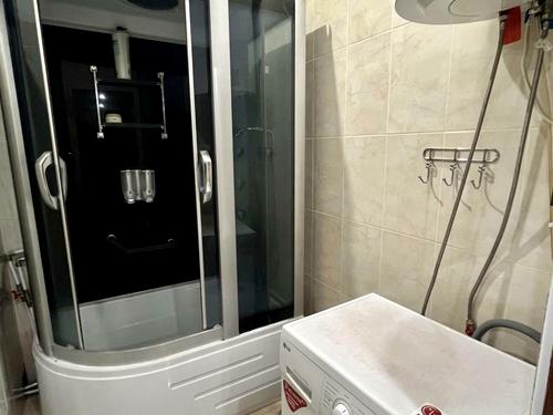 квартира за адресою Академіка Сахарова вул., 36