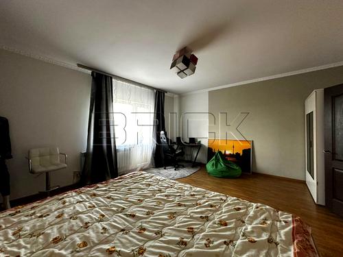 квартира за адресою Вишнева вул., 3