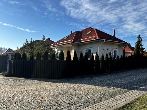 будинок за адресою Лісова вул.