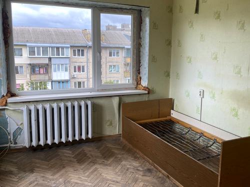 квартира по адресу Строителей ул., 17