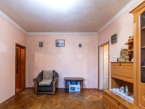 квартира за адресою Тичини вул., 63