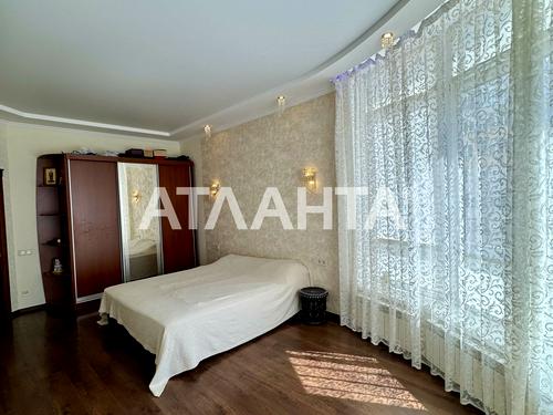 квартира за адресою Добровольців вул. (Маршала Говорова), 8