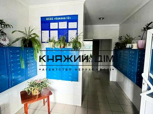 квартира по адресу Миколы Бажана просп., 12