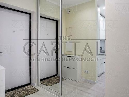 квартира за адресою Зарічна вул., 4