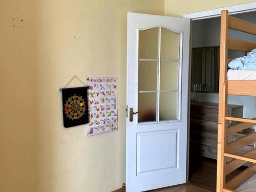 квартира за адресою Автозаводська вул., 20