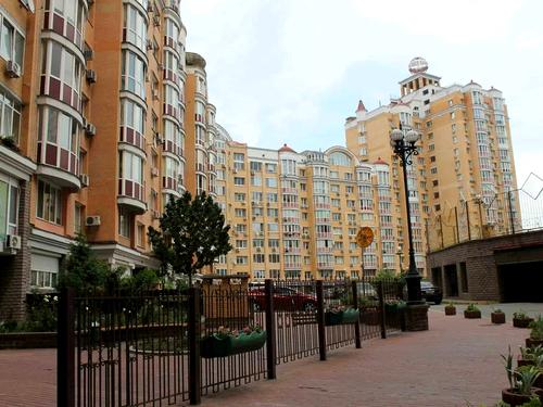 квартира по адресу Владимира Ивасюка просп. (Героїв Сталінграду), 8