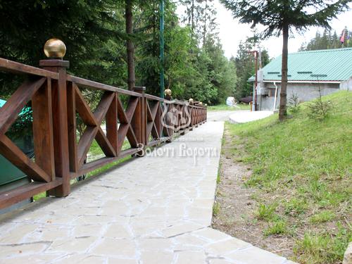 будинок за адресою Горішків, 307