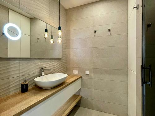 квартира за адресою Деміївська вул., 18