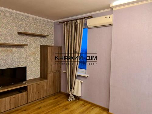 квартира за адресою Бориса Гмирі вул., 17