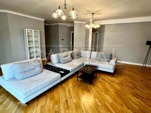 квартира за адресою Шота Руставелі вул., 27
