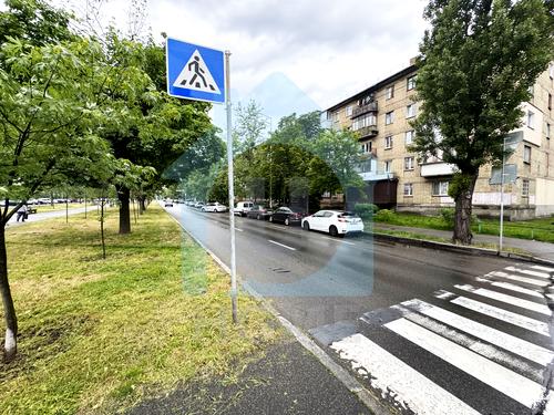 квартира за адресою Верховної Ради бульв., 29