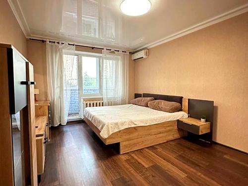 квартира за адресою житловий масив Тополя-3 вул., 30