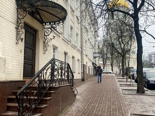 комерційна за адресою Володимирська вул., 23-А