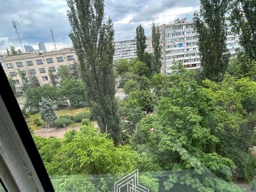 квартира по адресу Амвросия Бучмы бульв., 6