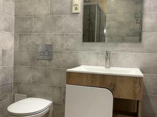 квартира за адресою с. Крижанівка, Академіка Сахарова вул., 3-В
