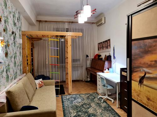 квартира по адресу Стратегическое шоссе (Науки), 35