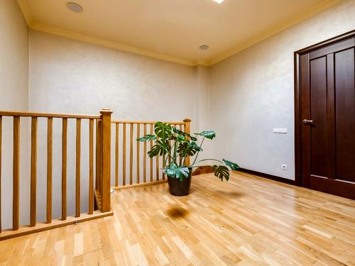 квартира за адресою Садова вул., 16а