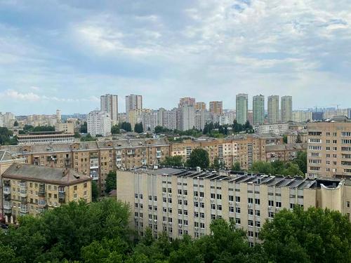 квартира за адресою Авіаконструктора Антонова вул., 2-Б
