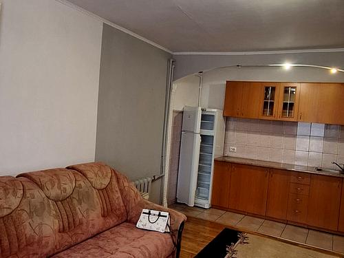 квартира за адресою Морозна вул., 14