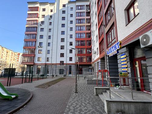 квартира за адресою Гната Хоткевича вул., 65