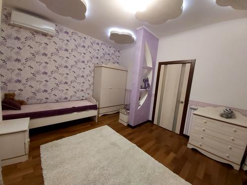 квартира за адресою Київ, Василя Тютюнника вул. (Анрі Барбюса), 37/1