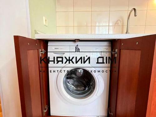 квартира по адресу Миколы Бажана просп., 12