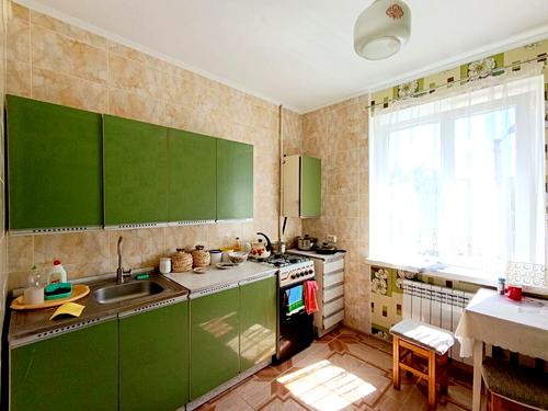 квартира за адресою Максима Залізняка вул., 18