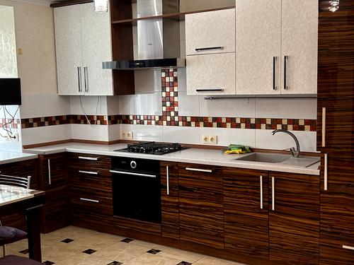 квартира за адресою Панаса Мирного вул., 18