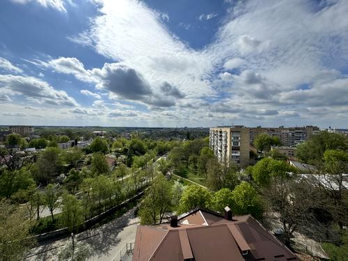 квартира по адресу Театральна, 21