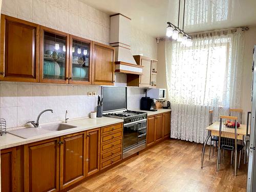 дом по адресу Днепр, Владимира Моссаковского ул. (Клари Цеткін), 30А