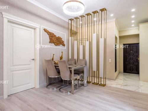 квартира за адресою Конституції пл., 20
