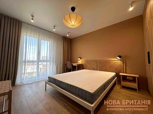 квартира за адресою Михайла Максимовича вул. (Онуфрія Трутенка), 24-В