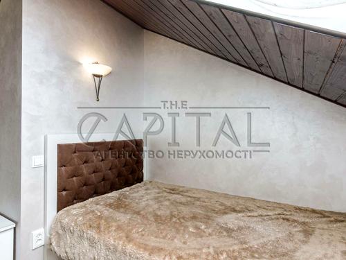квартира за адресою Регенераторна вул., 4