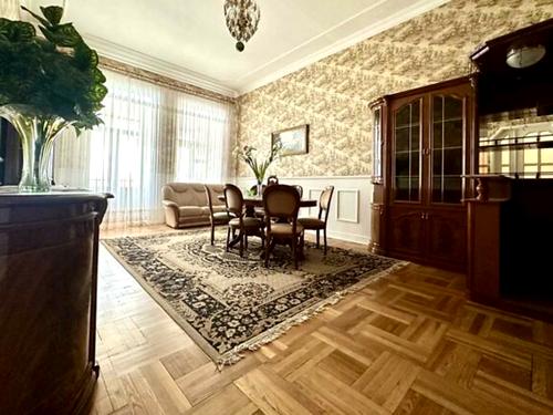 квартира по адресу Александра Конисского ул., 30