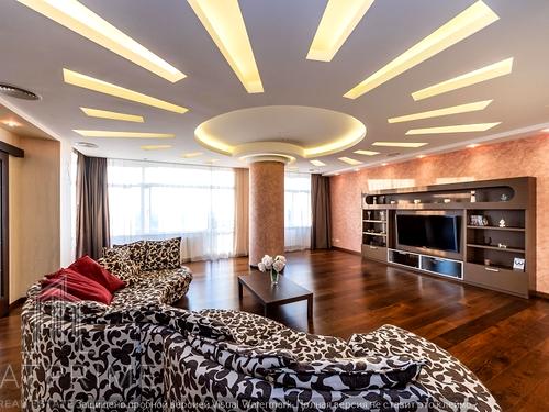 квартира по адресу Кловский спуск, 5